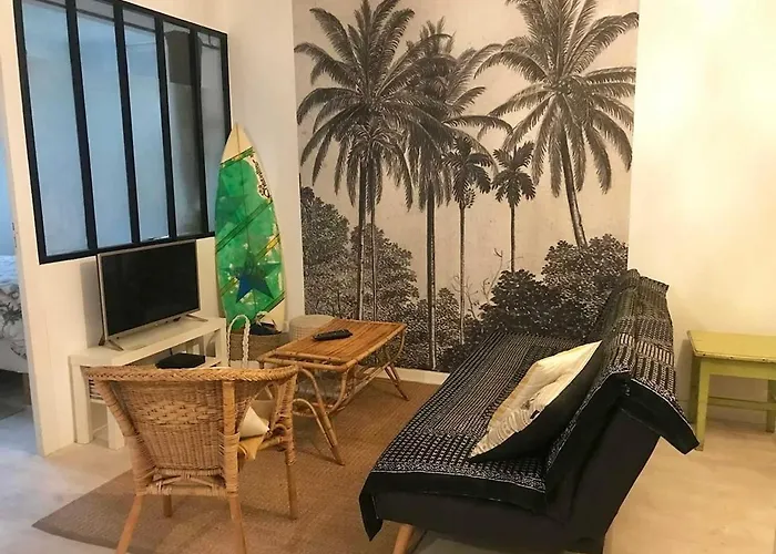 Cosy 4 Pers A 200 M Et Commerce La Cabane64 * Biarritz